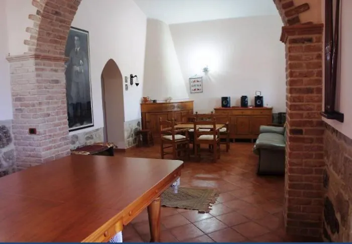 Caterina Tatil Evi Calasetta